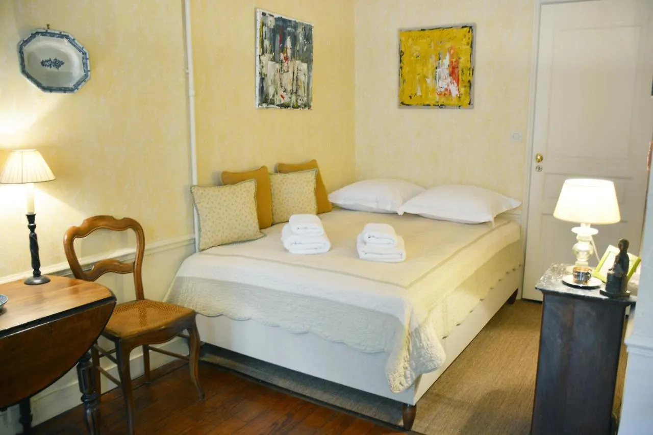 Апартаменты Rue Du Bac - St Germain
