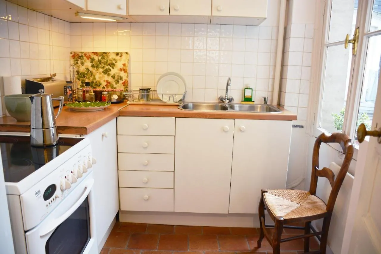Rue Du Bac - St Germain Апартаменты